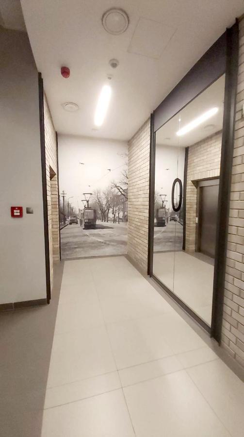 Апартаменти Apartament Zajezdnia Wrzeszcz Гданськ Екстер'єр фото